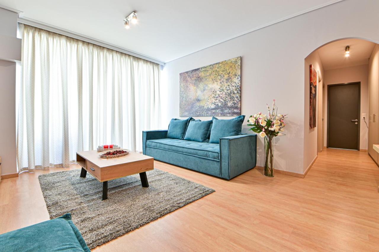 Ferienwohnung Modern Flat In The Heart Of Port Of Piräus Exterior foto